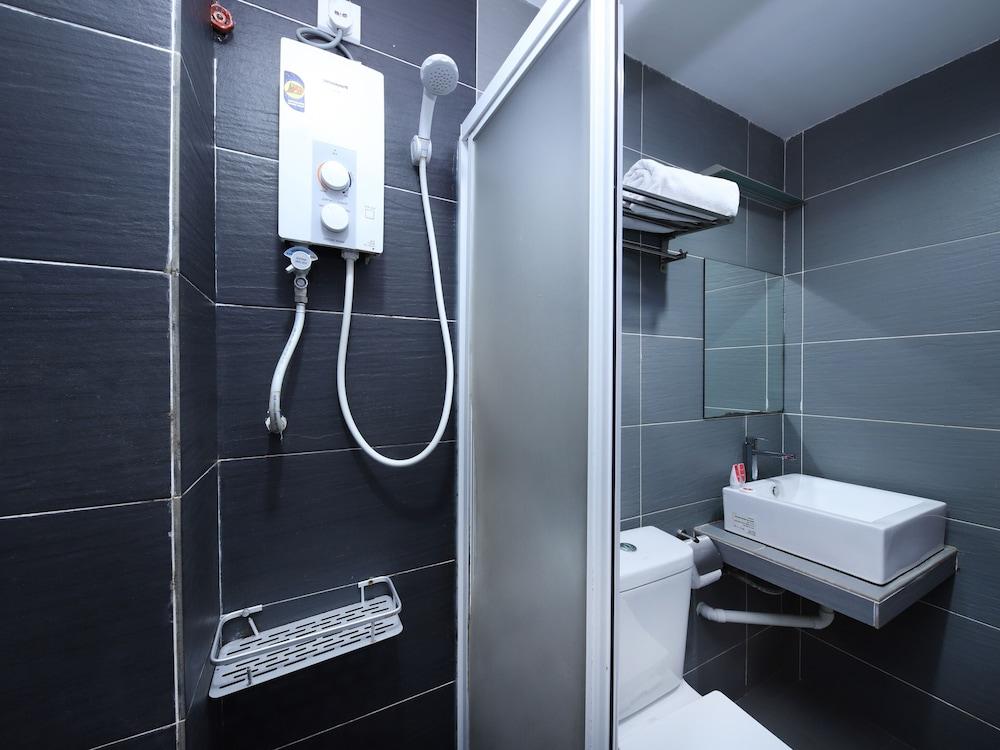 Super Oyo 246 Link Inn Johor Bahru Eksteriør bilde
